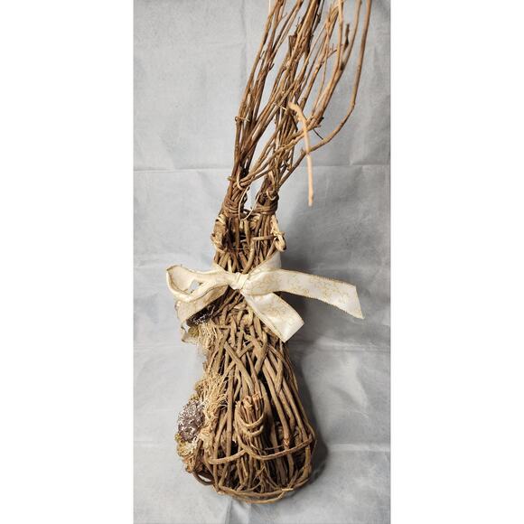 Christmas Grapevine Twig Reindeer Handcrafted Primitive Rustic Holiday Decor - Picture 5 of 10